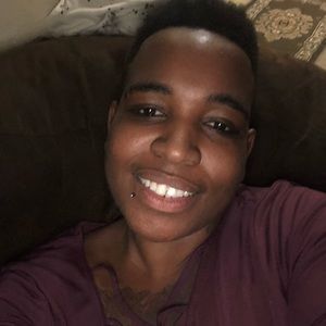 Meet your Posher, Cara